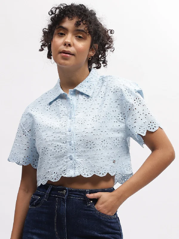 Women's Blouse with High CollarElle Women Blue Embroidered Spread Collar Short Sleeves Top