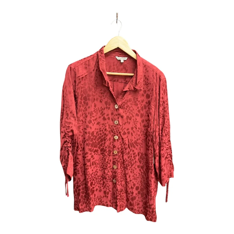 Women's Blouse with V-Shaped CollarBlouse 3/4 Sleeve By John Mark In Red, Size: 1x