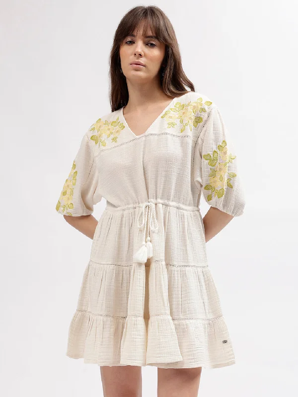 Women's Blouse with Shirt CollarElle Women Off White Embroidered V Neck 3/4th Sleeves Dress