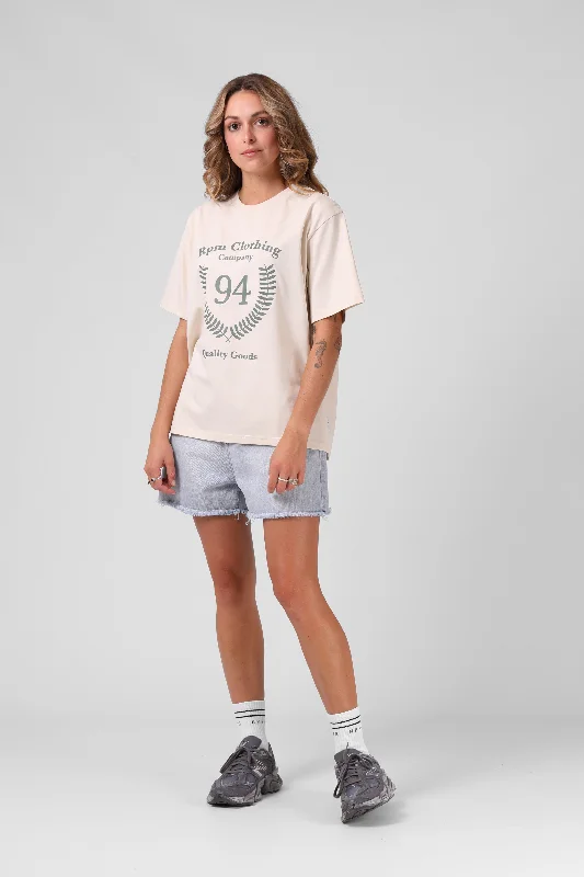 Women's Blouse with High CollarRPM 94 Crest Tee Vintage Cream