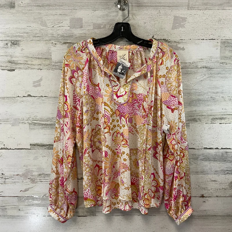 Women's Blouse with Peter Pan CollarBlouse Long Sleeve By Artistic Works By Lu In Gold, Size: M