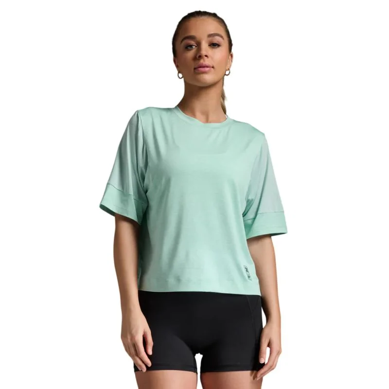 Women's Blouse with Collar2XU Womens Motion Sport Mesh Running Tee