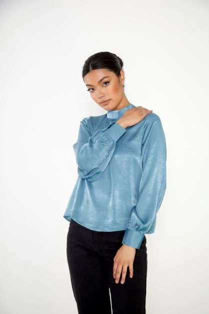 Women's Ruffled BlouseGlamorous Teal Long Sleeve Blouse