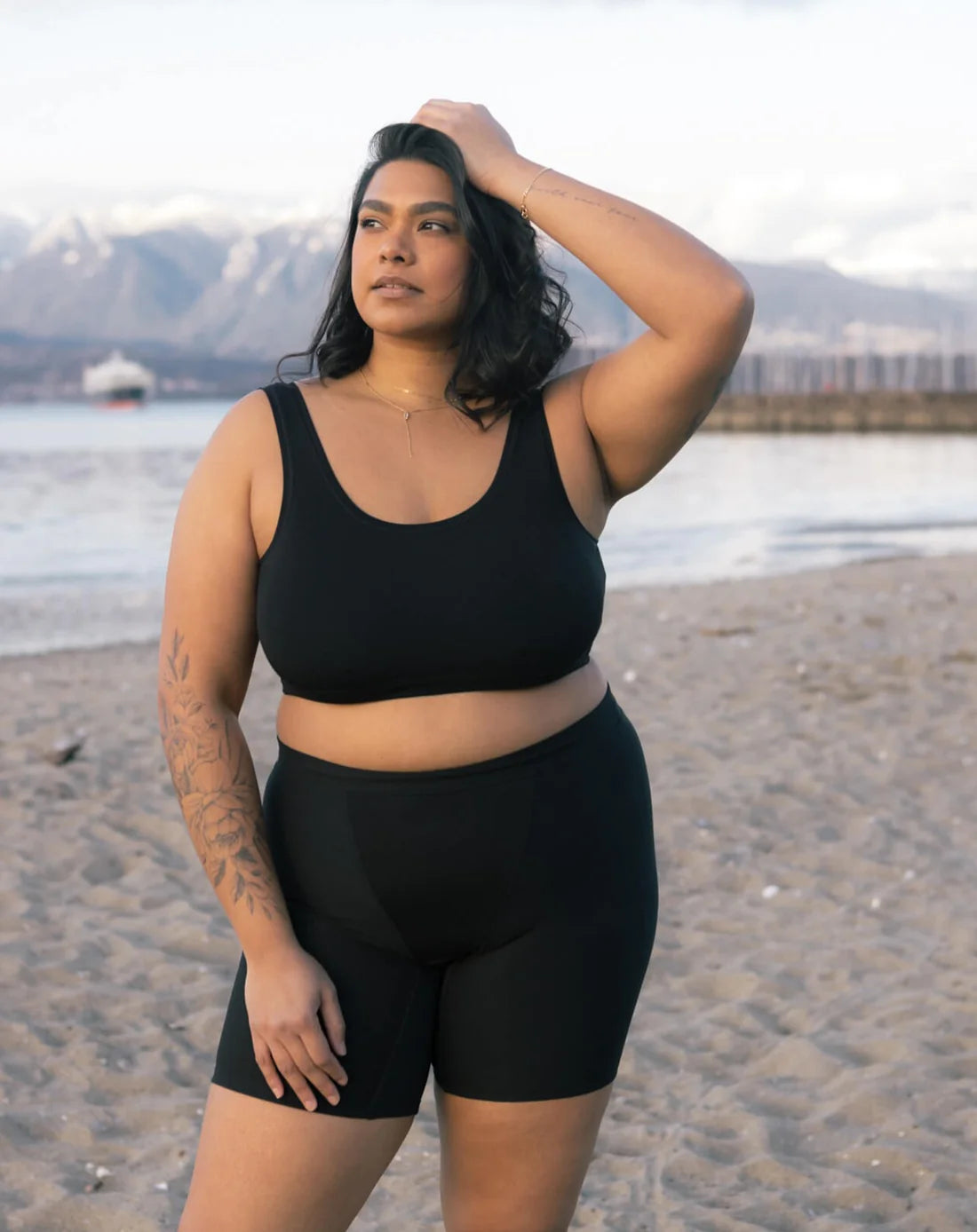 plus-size underwire demi-cups with lace trimHuha Sporty Bralette