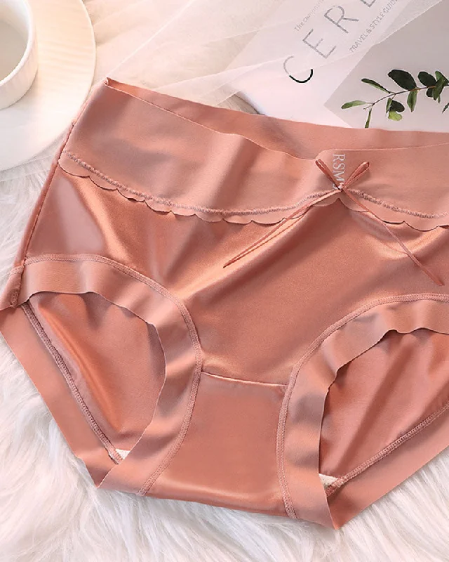 high-waisted cotton pantiesLuxuriöses Satin Höschen mit hoher Taille und Bauchkontrolle