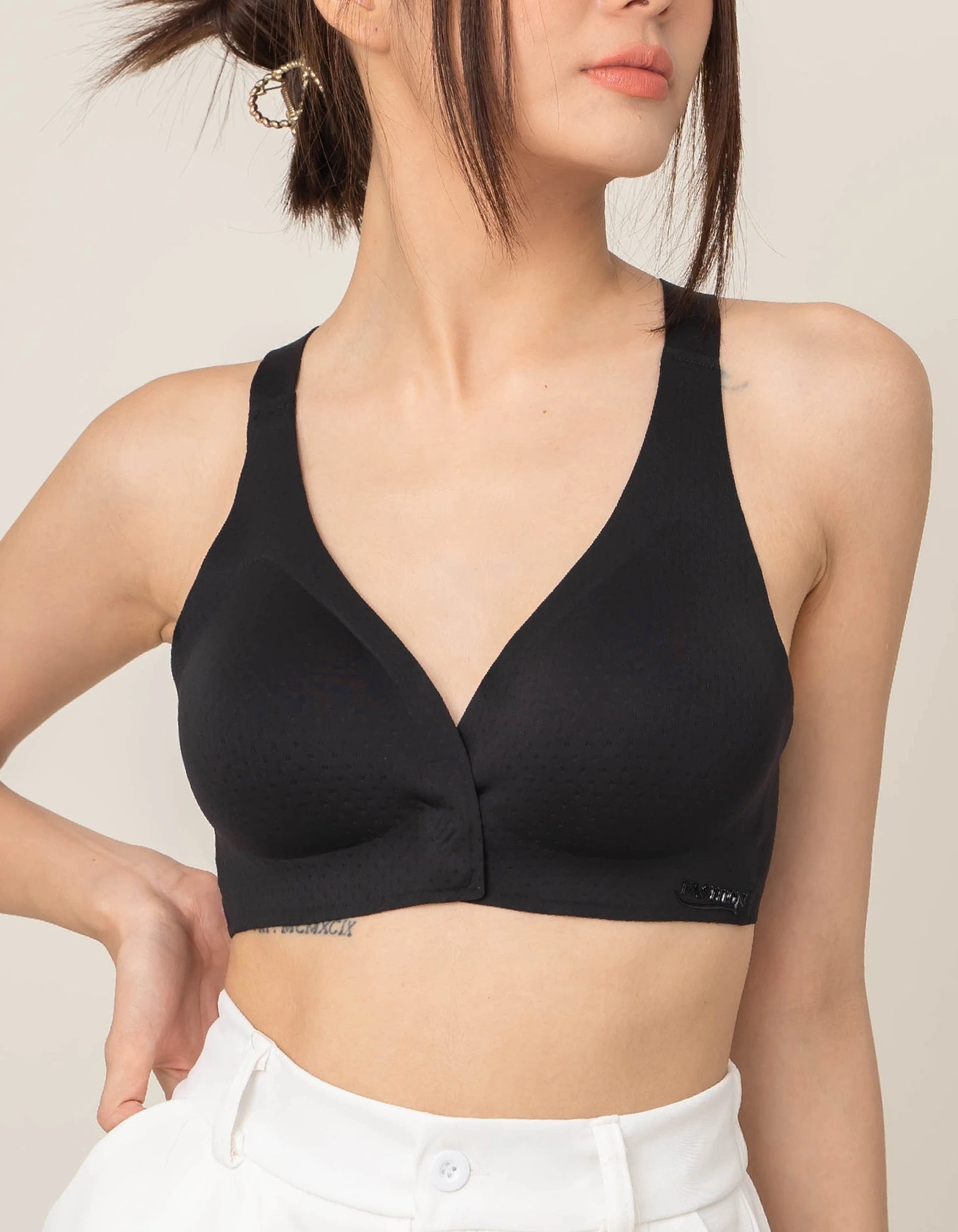 modal fiber high-waisted thongsV-Front Closure Wireless Bra