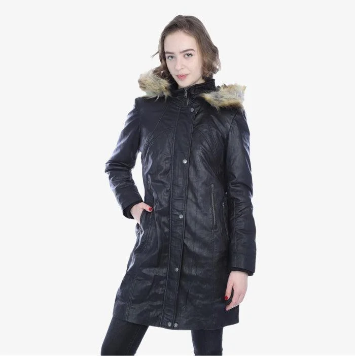 Women's Quilted CoatsLadies 3/4 length puffer jacket with hood