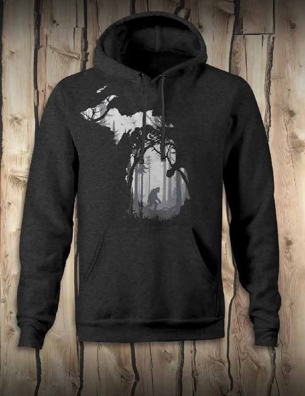 Women's Hooded Sweatshirts with Welt PocketsBig Foot Forest Hooded Sweatshirt