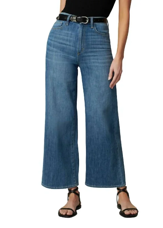 Women's Capri PantsMia Wide Leg Jean In Smoke Show