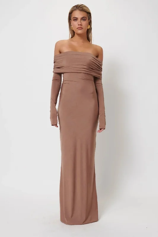 Women's Wide Collar DressesGwen Gown - Coffee