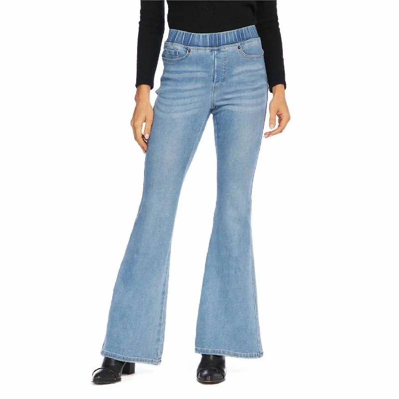 Women's Jodhpurs with Keyhole CollarSicily Flare Jeans In Blue