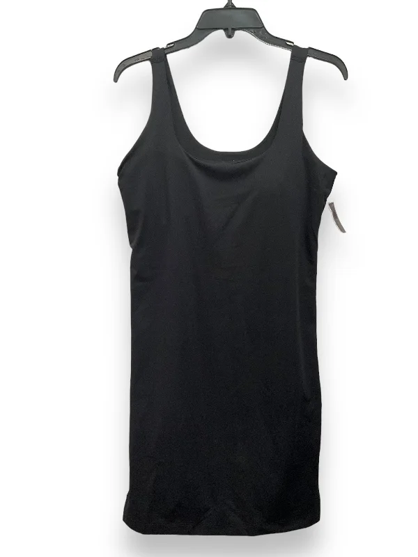 Women's Boat-Neck DressesBlack Athletic Dress Old Navy, Size L