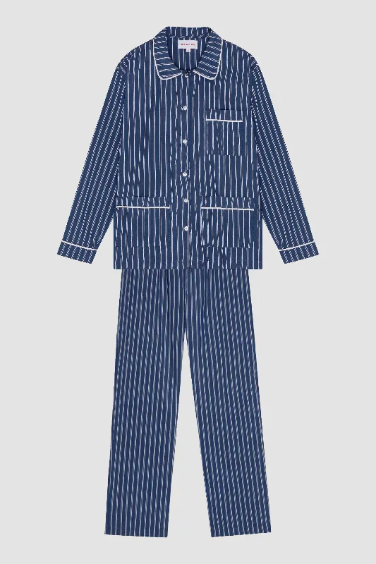 women's pajamas with a stylish cutNEEDLE STRIPE PYJAMAS SET