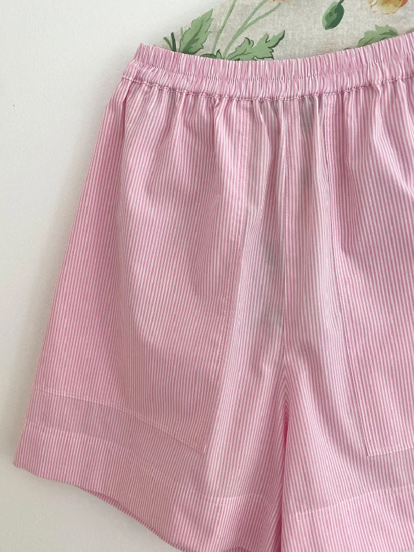 women's pajamas for those who want to feel pampered and lovedWIDE BERMUDA SHORTS / PINK STRIPES / WOMEN